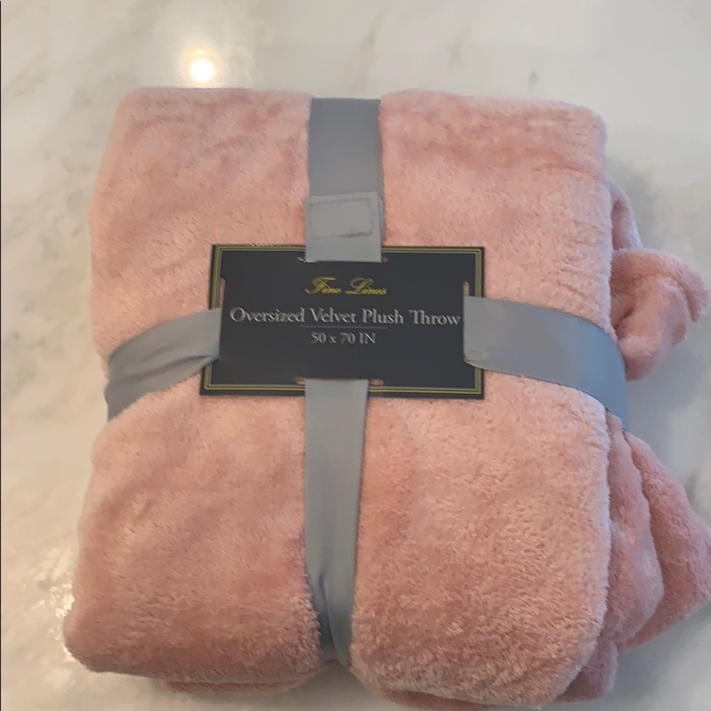 NWT Fine Lines Pink Oversized Throw